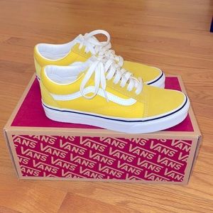 Yellow vans - slightly worn - women size 6, men size 4.5